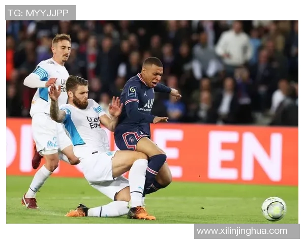 巴黎圣日耳曼胜马赛,重返法甲榜首 巴黎圣日耳曼胜马赛,重返法甲榜首